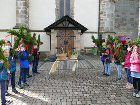 Palmsontag in St. Crescentius - Beginn der Heiligen Woche (Foto: Karl-Franz Thiede)